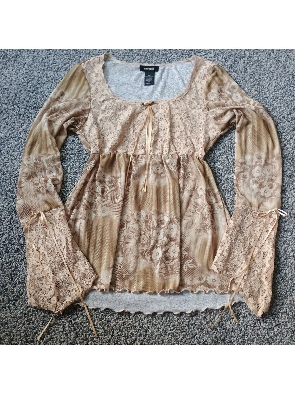 Express Vintage Y2K Babydoll Fairycore Sheer Flowy Top Medium Bell Sleeve Floral
